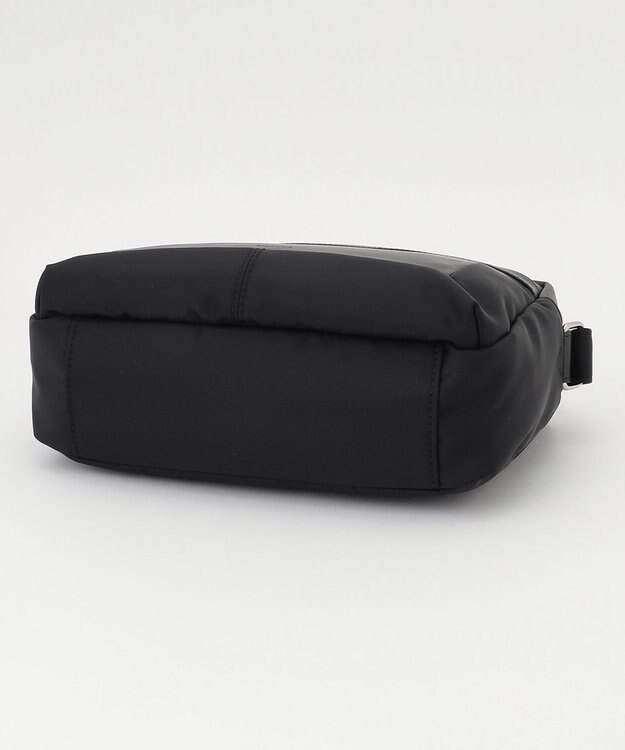 Y'SACCS ブロックモチーフショルダー ブラック