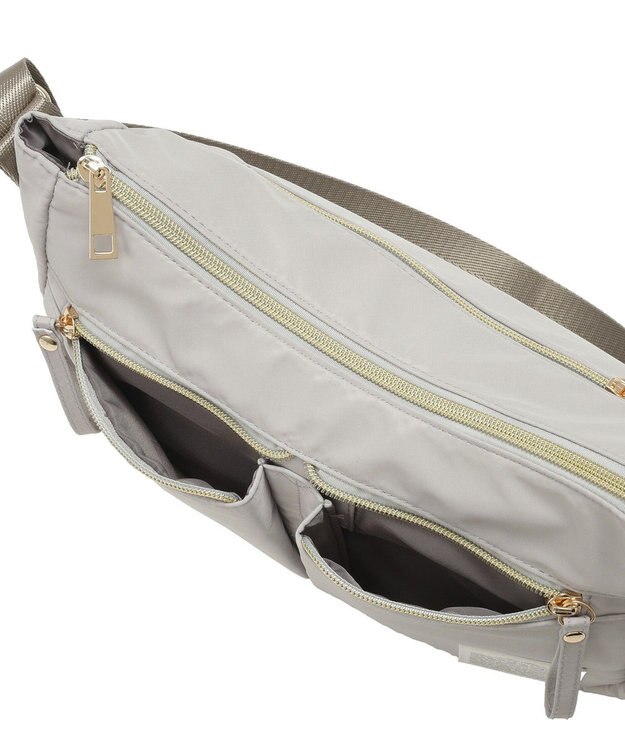 Green Parks ａｎｄｍｉｋｋａ．１０ポケットショルダーバッグ Light Beige