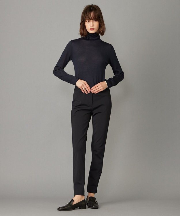 ICB 【洗える】テックストレッチ レギンスパンツ ブラック系