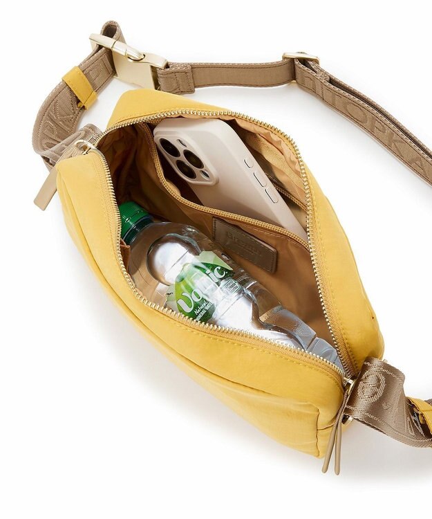 TOPKAPI 【Breath TOPKAPI】Freely フリーリー ナイロン ロゴテープ  スクエア ショルダーバッグ イエロー