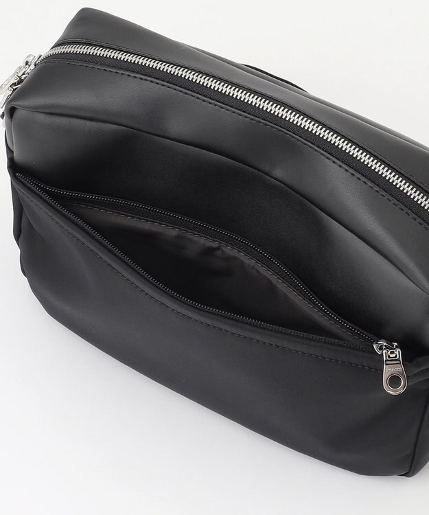 Y'SACCS ブロックモチーフショルダー ブラック