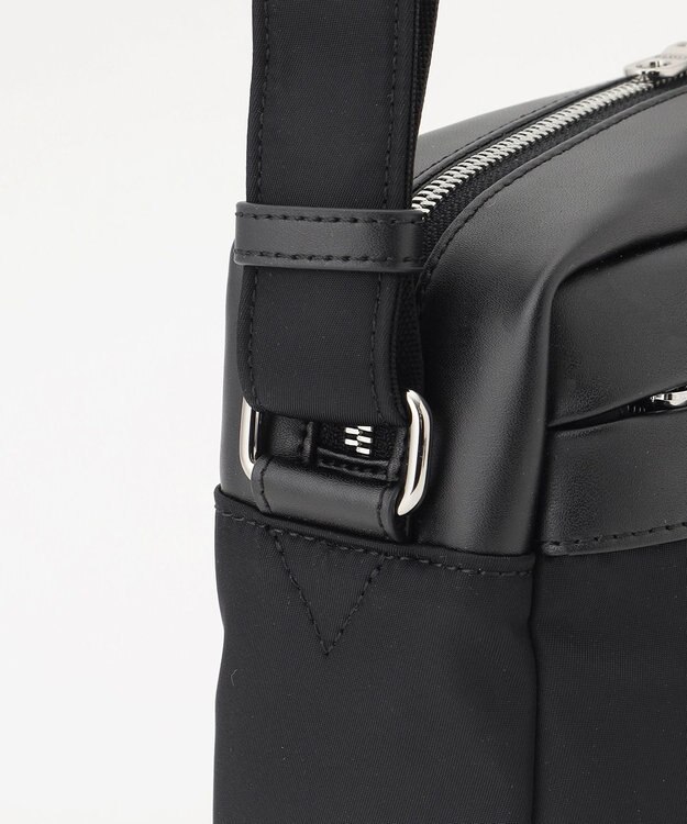 Y'SACCS ブロックモチーフショルダー ブラック