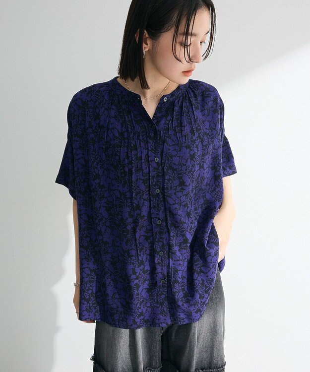 Green Parks 【WEB限定】アソート柄さらっとレーヨンブラウスⅡ Flower Black