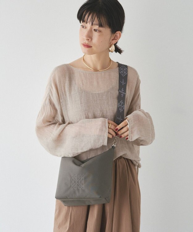 russet ＜320g/撥水性あり＞コーデュラナイロン2wayシンプルショルダーバッグ(CE-1536) Gray