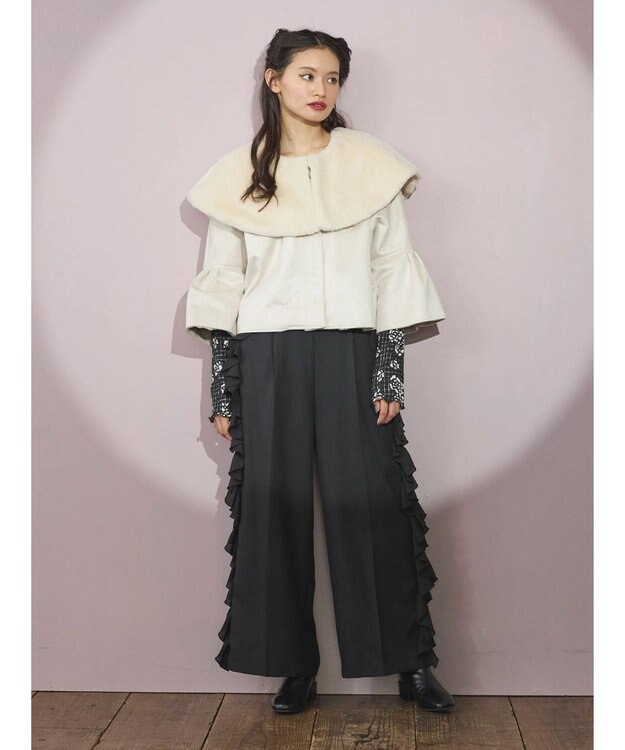 Green Parks ■ＥＳＣＡＲ　サイドラッフルストレートパンツ Black