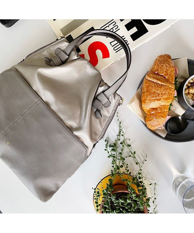 PELLE BORSA 4WAYトート Cheers チアーズ 5501 トープ