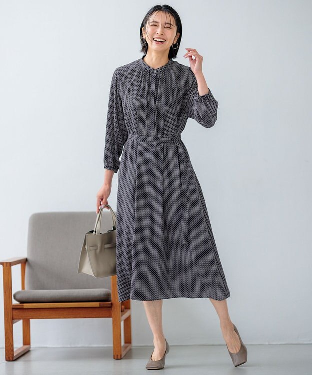 23区 【洗える】スクエアチェーンプリント ワンピース ネイビー系