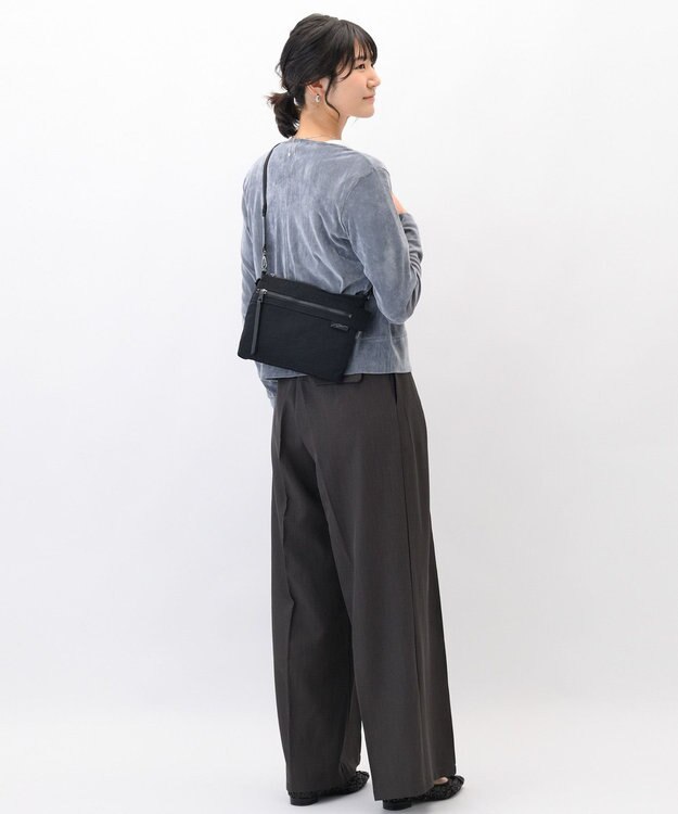 ACE BAGS & LUGGAGE W&.Day/Night キルッコ フラットショルダー 19141 ダブルアンドデイナイト ブラック