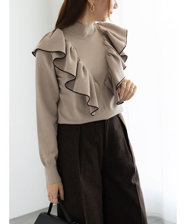 Te chichi ラッフルフリルニット ベージュ