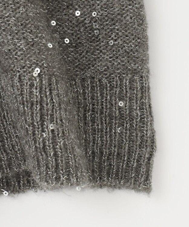 自由区 【アンサンブル対応・洗える】スパンコールプルオーバー ニット チャコール