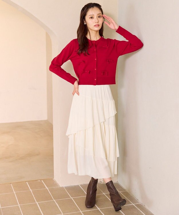 Feroux アシンメトリーティアード スカート アイボリー系