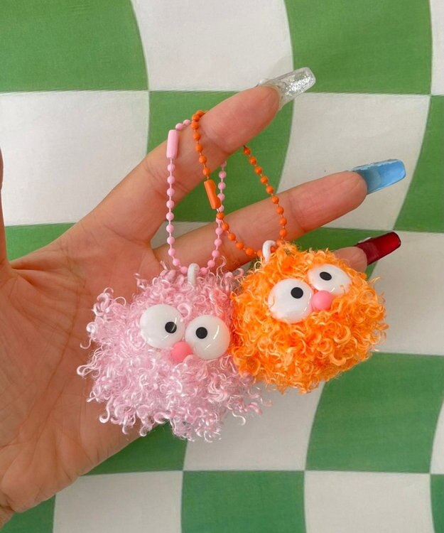 WEGO ミニポワポワモンスターぬいぐるみキーホルダー ピンク