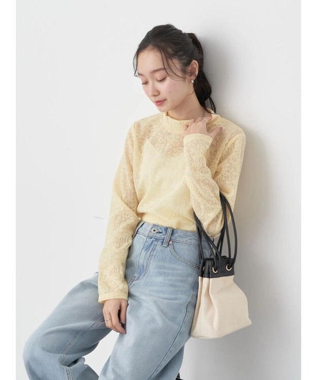 earth music&ecology フラワーシアープルオーバー Yellow