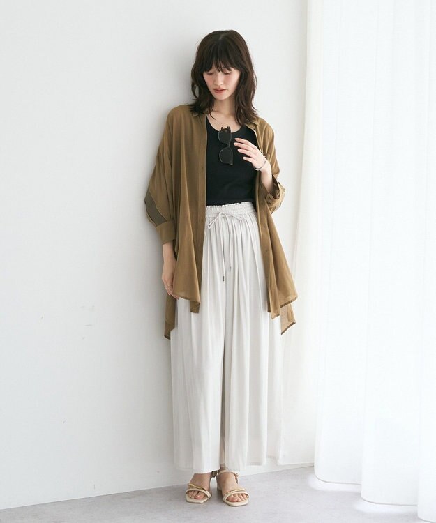 YECCA VECCA 【セットアップ可能】シルキータックワイドパンツ Gray Beige