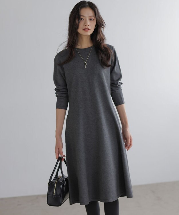 組曲 L シックフレアニットワンピース グレー系