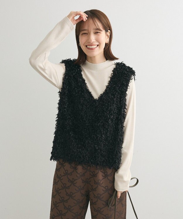 Green Parks ・ＳＵＧＡＲ　ＳＰＯＯＮ　フェザーヤーンベスト Black