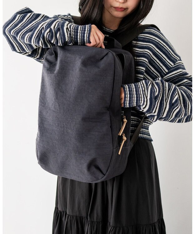 NIZYU KANO FUKUI SIWAナイロンリュック Mサイズ ダークグレー