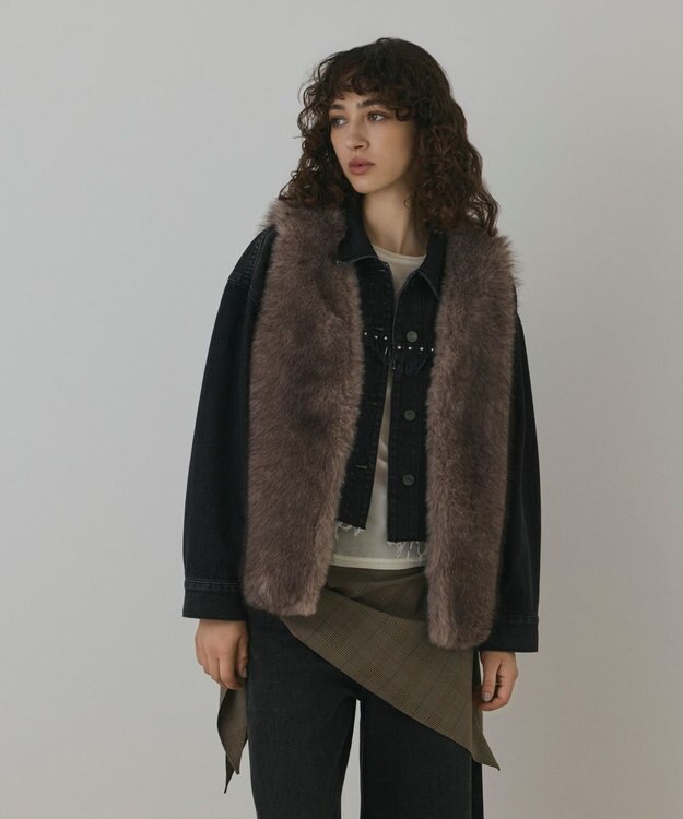 GRACE CONTINENTAL フェイクフォックスファ－ベスト グレー