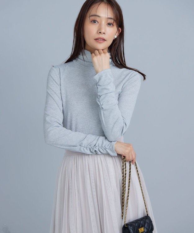 組曲 L ラメシアーリブタートル カットソー シルバー系