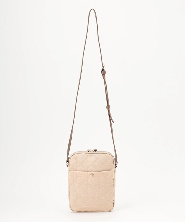 LA BAGAGERIE グリッドキルティングショルダー アイボリー