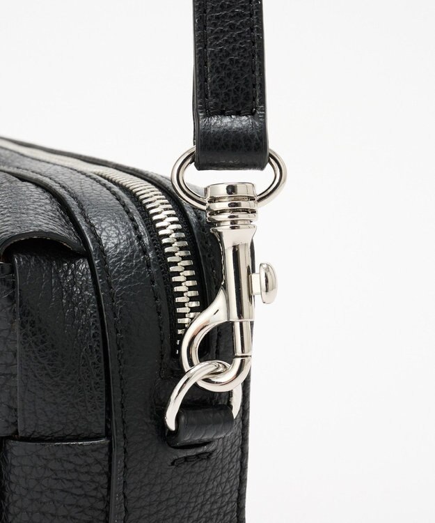 IACUCCI 【新色登場！】ベルタXS CERVO ブラック