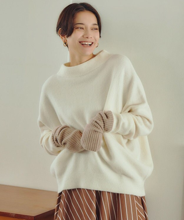 UNFILO ふわもちニット アームウォーマー ベージュ