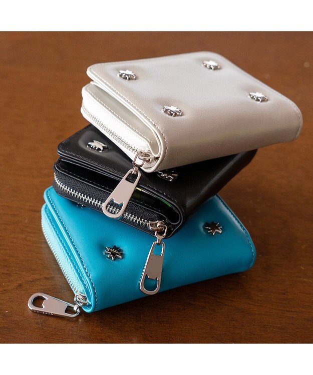 tsumori chisato CARRY スター ラウンドファスナー2つ折り財布 シルバー