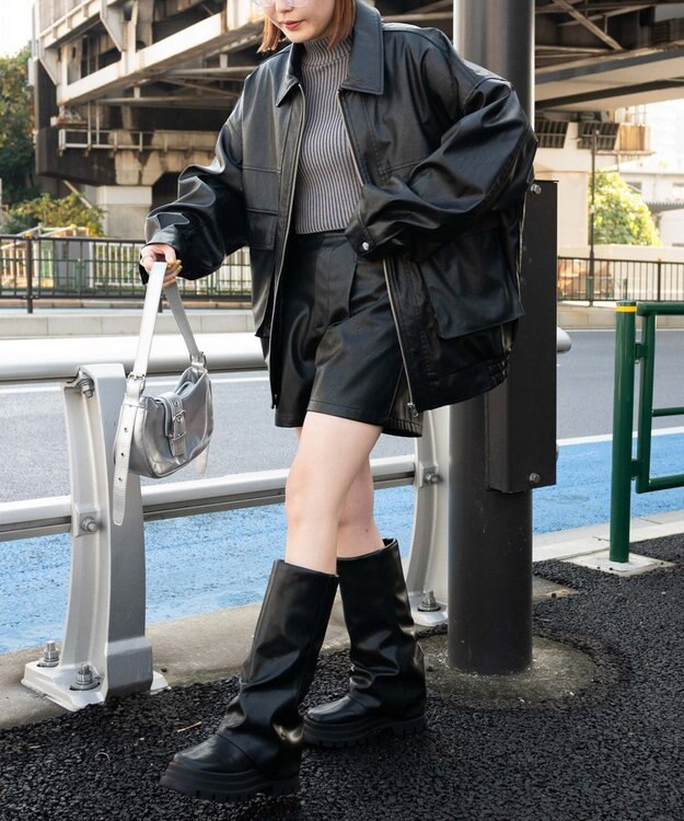 WEGO ヴィンテージライクPUショートパンツ ブラック