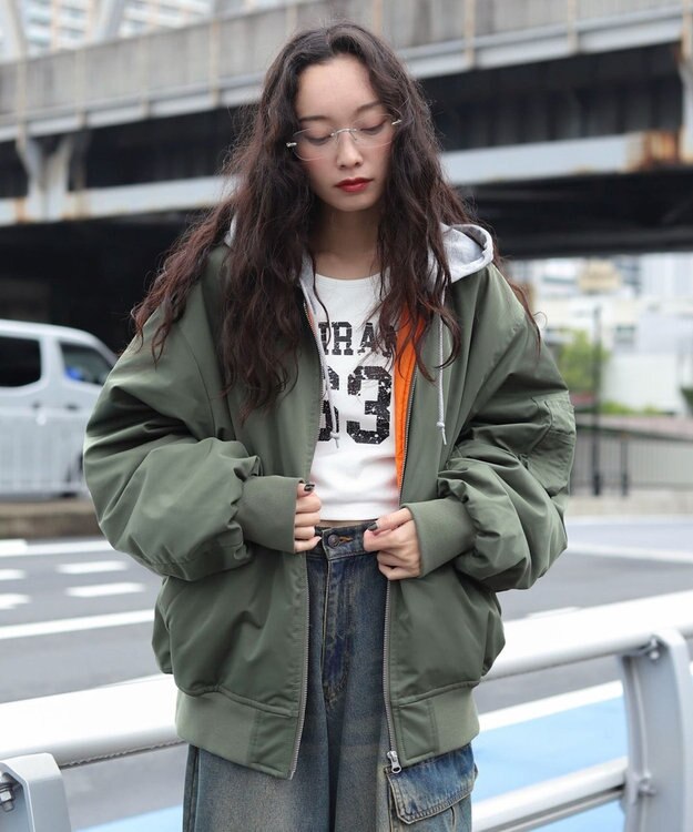 WEGO 【ユニセックス着用ITEM】2WAYフードパファーMA－1 カーキ