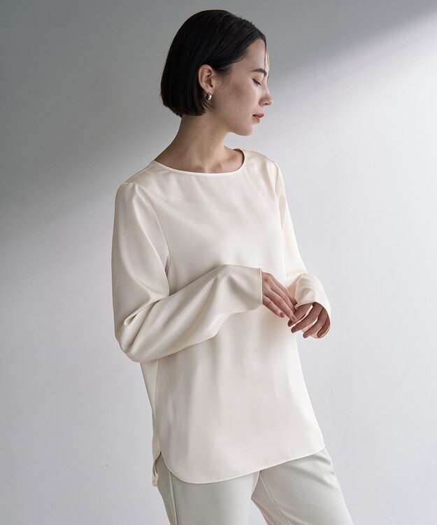 UNFILO サテン レイヤードブラウス エクリュ