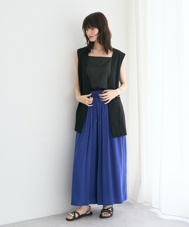 YECCA VECCA 【セットアップ可能】シルキータックワイドパンツ Blue