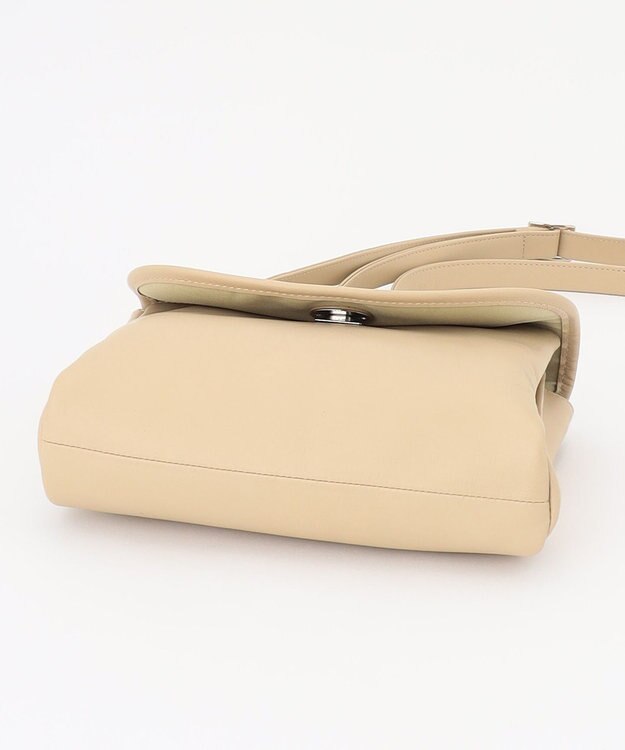 YUSHI Bon chic - SHOULDERBAG 革のショルダーバッグ ライトベージュ