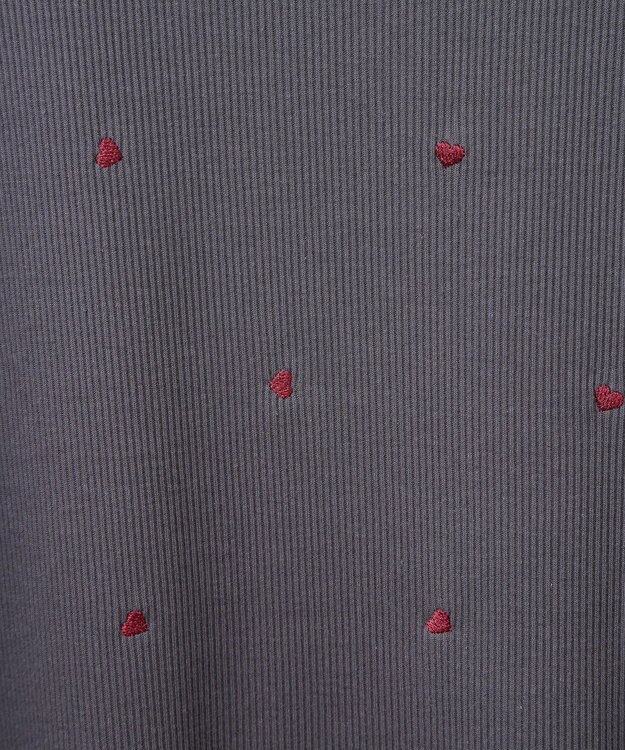 Green Parks ・ＤＯＵＢＬＥ　ＦＬＡＧＳ　ハート刺繍リブロンＴＥＥ Charcoal Gray