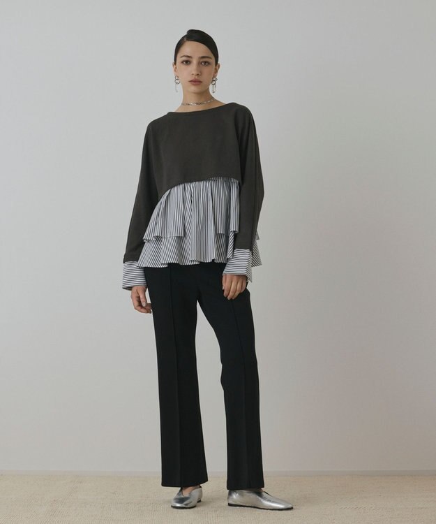 GRACE CONTINENTAL タックフリルヘムカットトップ グレー