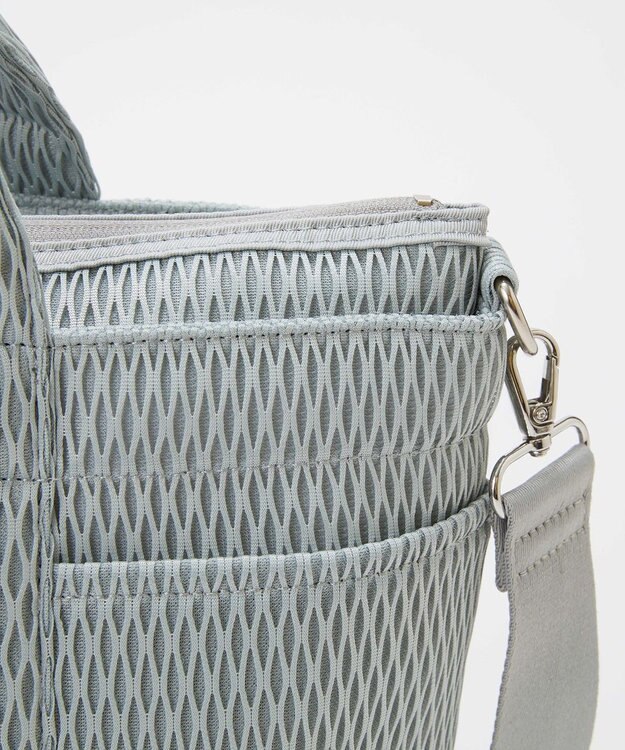 TOPKAPI 【Breath TOPKAPI】ポリメッシュ ショルダー付き トートバッグ ライトグレー