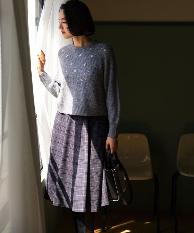 組曲 【WEB限定カラーあり】ウールライクストレッチ フレアスカート グレー系3