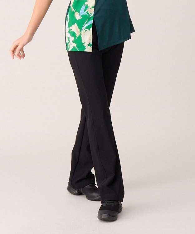 Chacott マイクロリブブーツカットパンツ ブラック