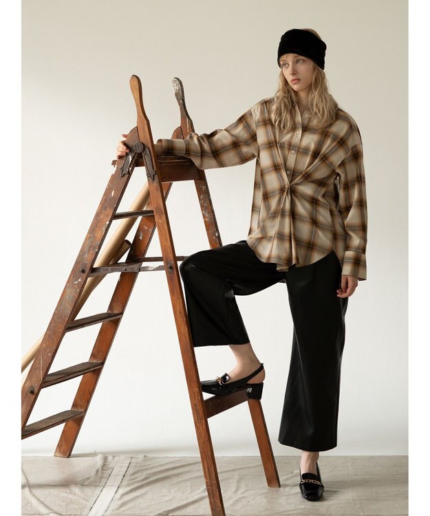 Te chichi フェイクレザーセミワイドパンツ《2025Autumn catalog item》 ブラック