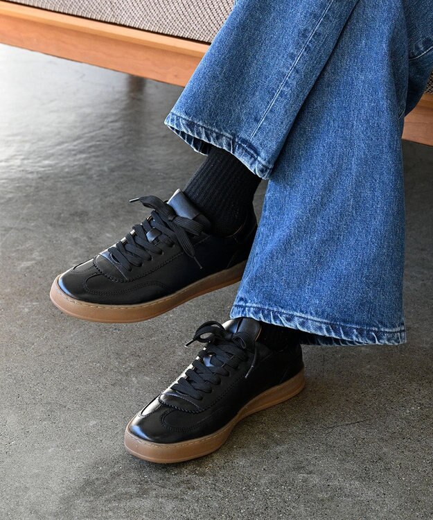 Pointer 本革シンプルスニーカー ブラック