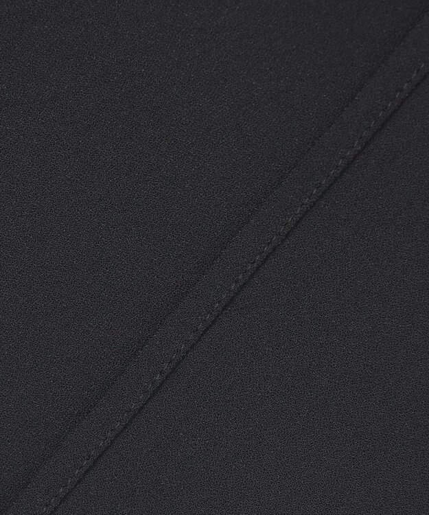 ICB 【洗える】ストレッチジョーゼット ラッフルデザインブラウス ブラック系