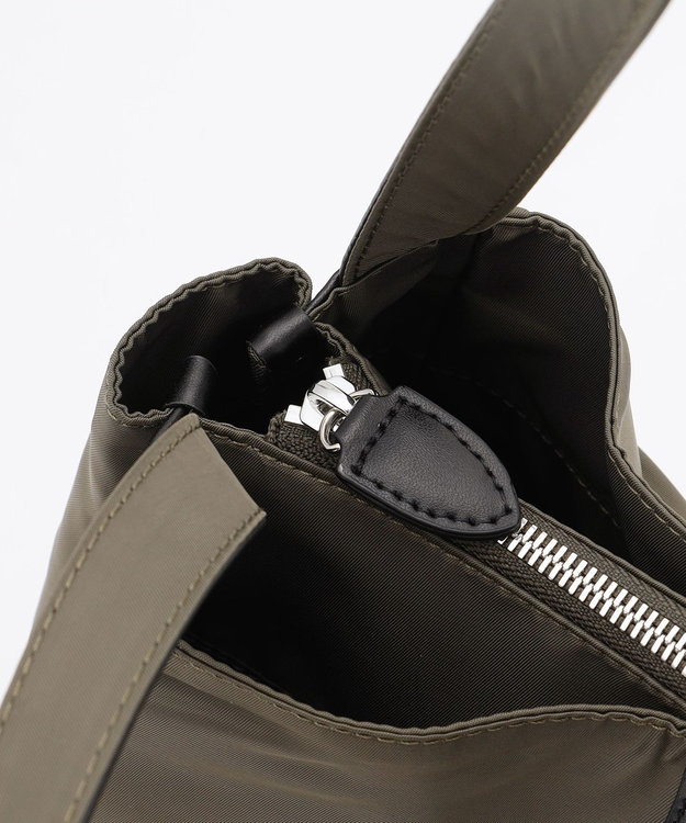 Y'SACCS スクエアすっきりトート Mサイズ カーキ