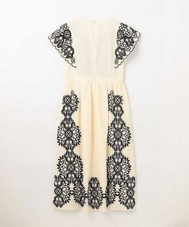 GRACE CONTINENTAL バイカラー刺繍コットンワンピース ホワイト