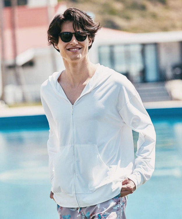 San-ai Resort（三愛水着楽園） 【SALE】ユニセックスラッシュパーカー　UPF50＋　撥水加工　S・M・L　【Reir（レイール）】 ホワイト