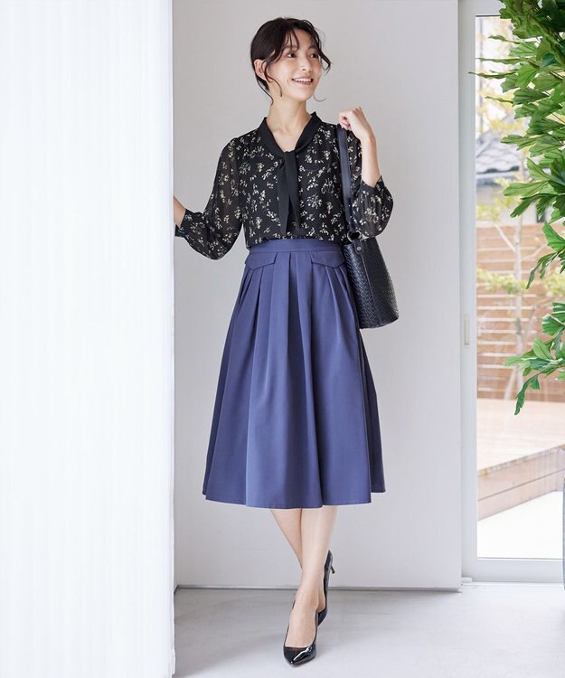 Tiaclasse 【洗える】花柄配色ボウタイブラウス ブラック×ブラック