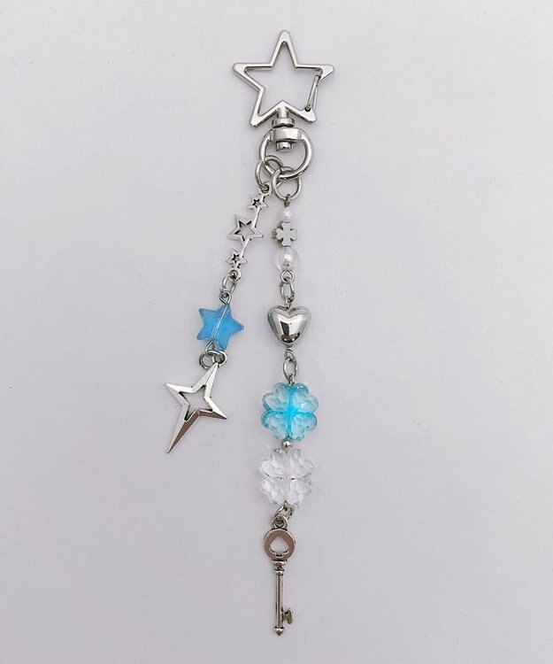 WEGO スタークローバービーズキーホルダー ブルー