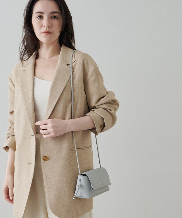 IACUCCI ＜Oggi 10月号掲載＞アルブメ ALCE ライトグレー