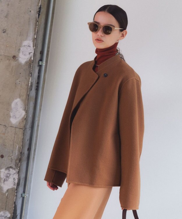 BEIGE， 【andGIRL 秋号掲載】LEMOORE / ウールリバースタンドカラーショートコート Caramel