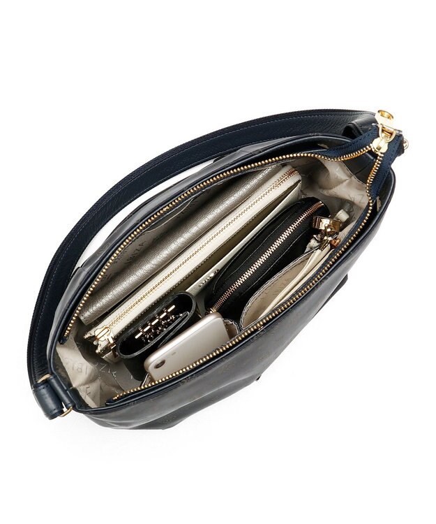 IBIZA ロゴナイロン　ショルダーバッグ ピンクベージュ