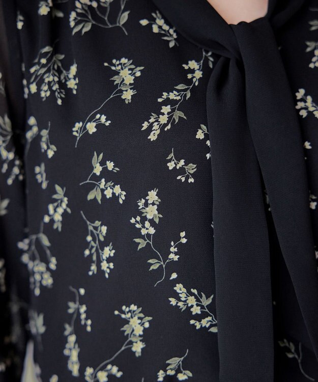 Tiaclasse 【洗える】花柄配色ボウタイブラウス ブラック×ブラック