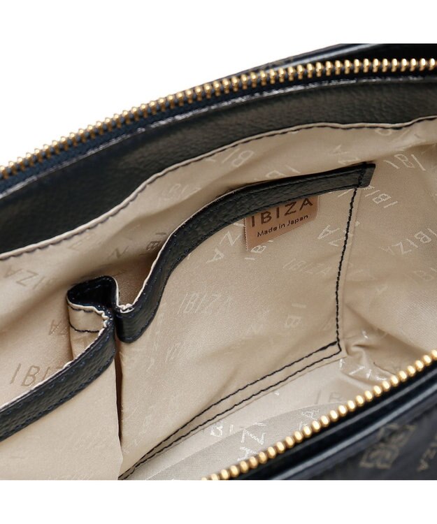 IBIZA ロゴナイロン　ショルダーバッグ ピンクベージュ